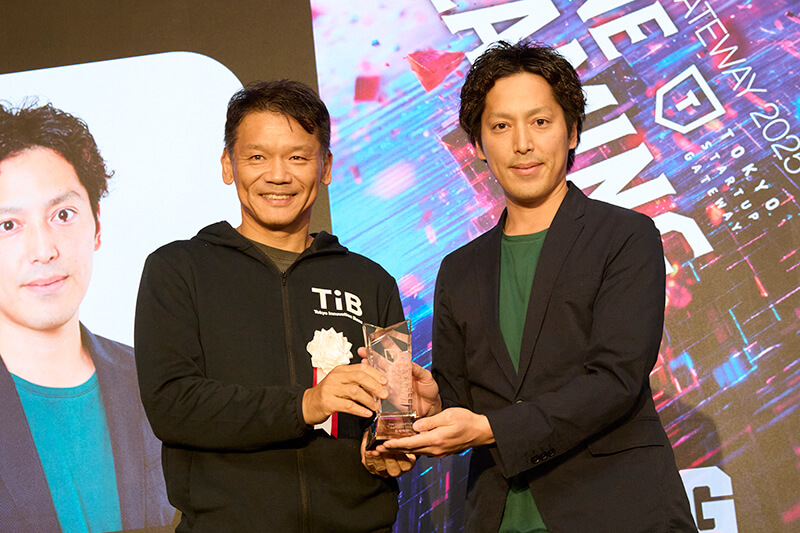 片平 雅大さん授賞式02