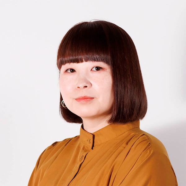 川西 真理子